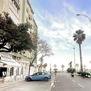  Apartamento Holidays2malaga Tomas De Echeverria 150 Mts To Beach & High Speed Wifi & Parking España